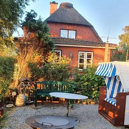 With 2 Bedrooms